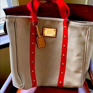 Louis Vuitton tote